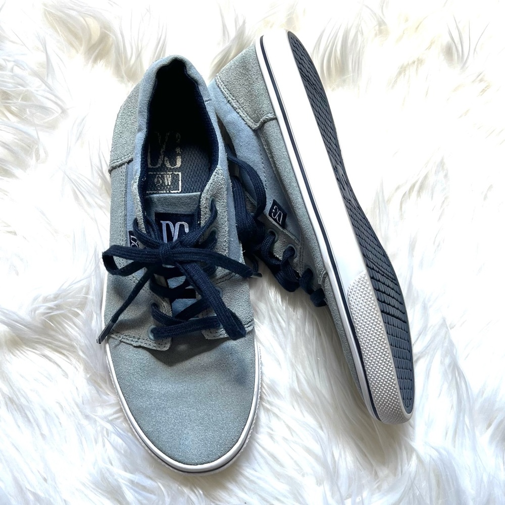 DC Canvas Sneakers